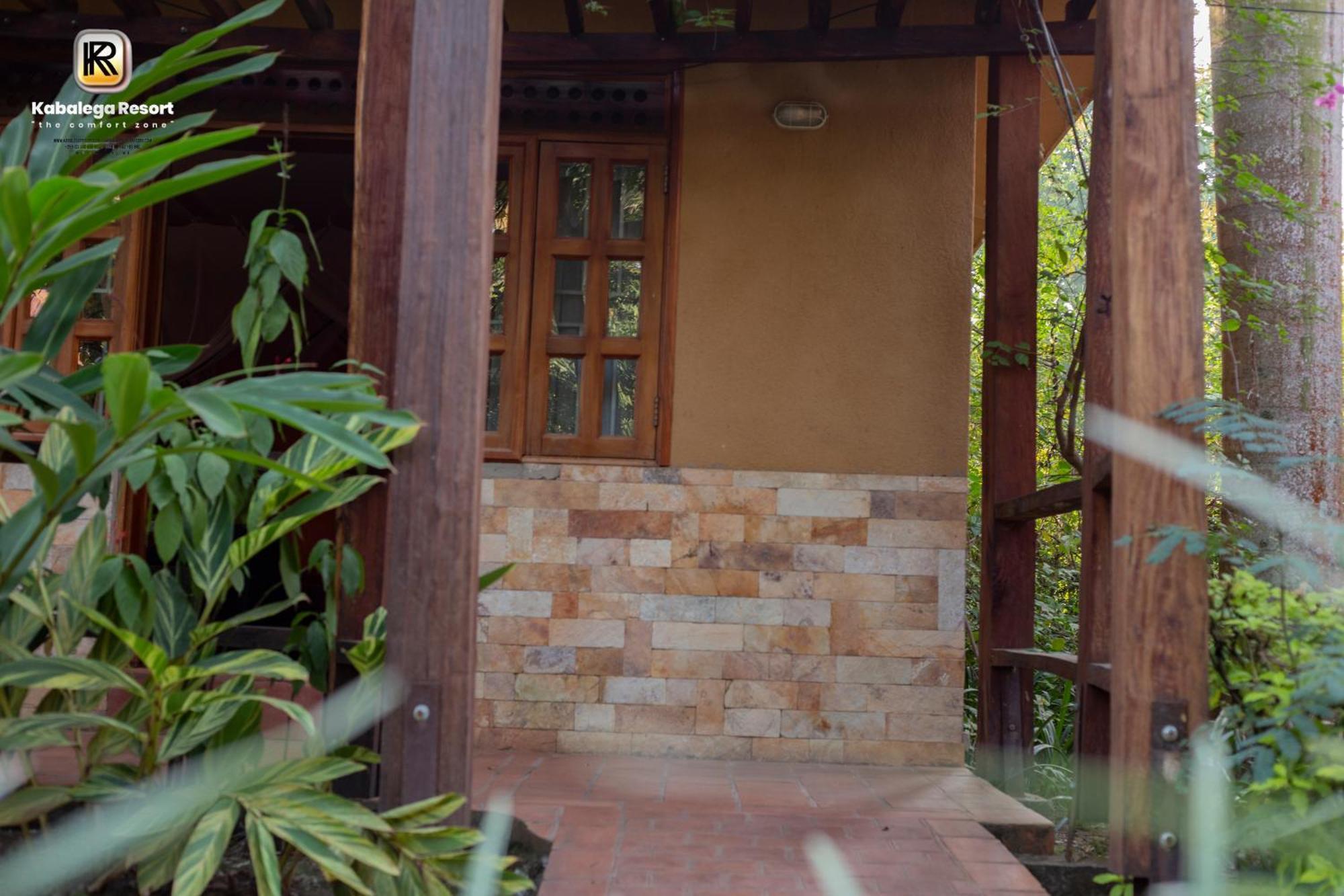 Kabalega Resort - Masindi Esterno foto